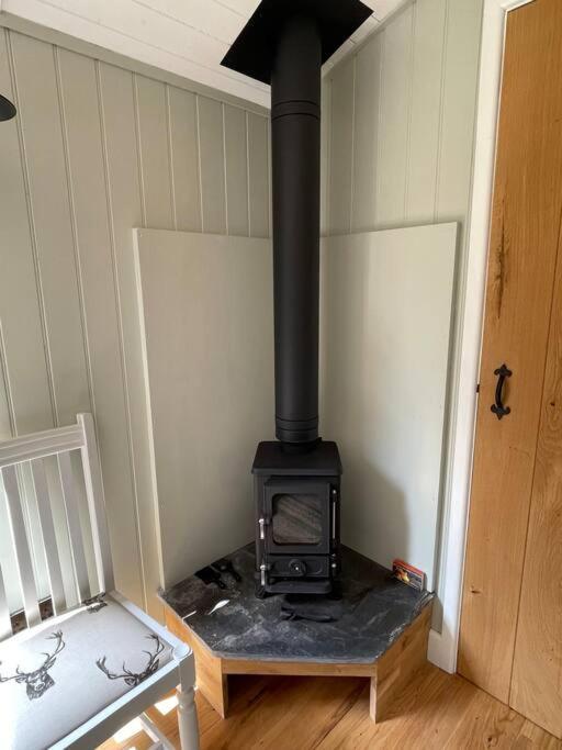 Forest View Shepherd Hut Ewhurst المظهر الخارجي الصورة